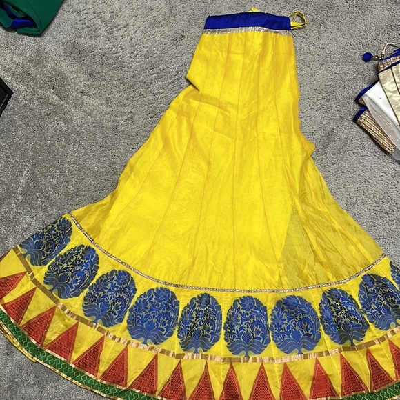 Yellow Chniya Choli - Picture 3 of 6
